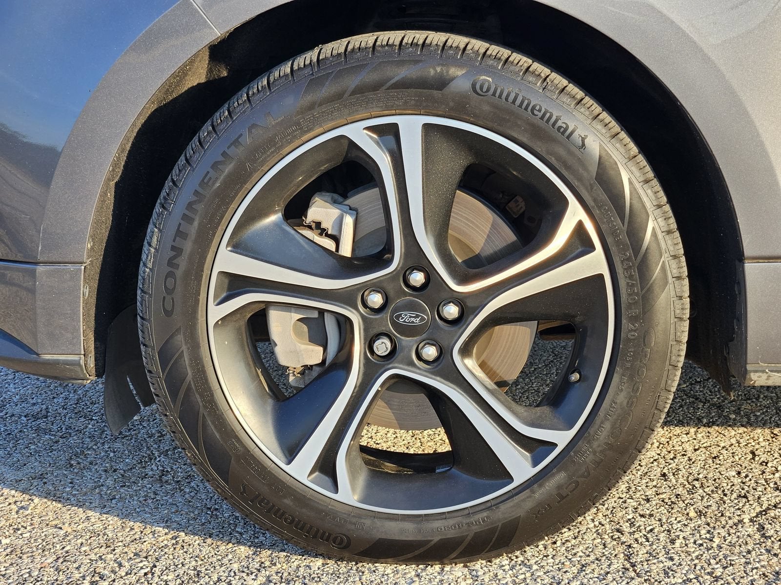 2023 Ford Edge ST - Photo 12