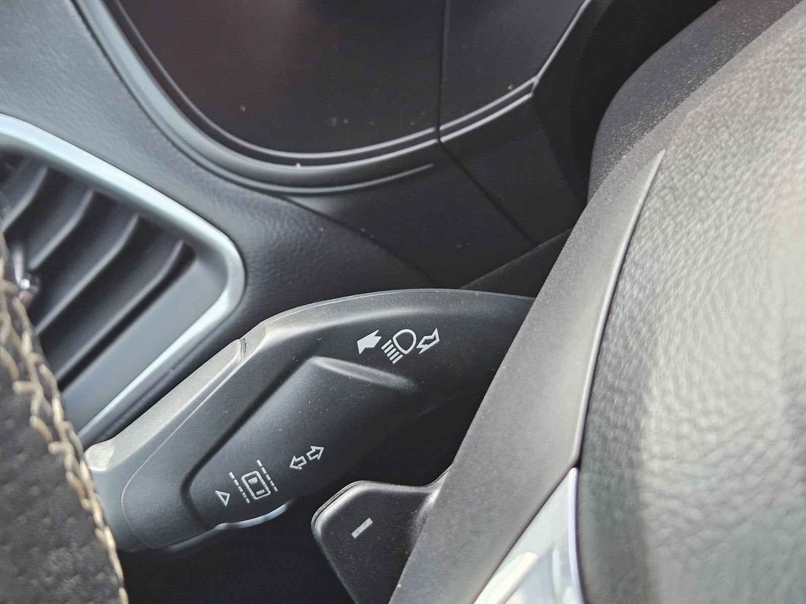 2023 Ford Edge ST - Photo 27