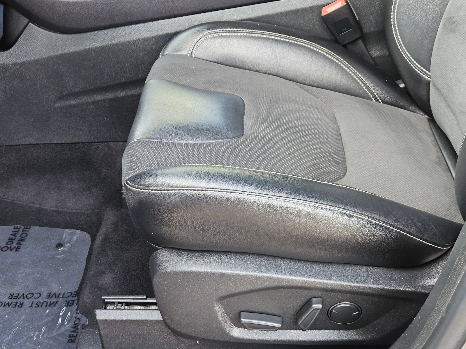 2023 Ford Edge ST - Photo 31