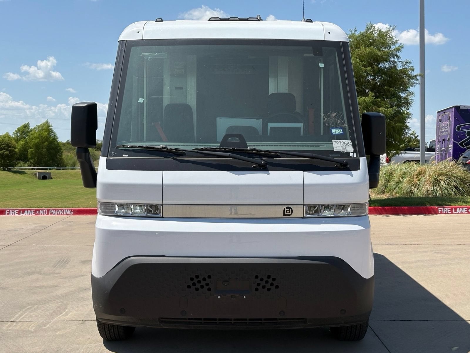 2024 BrightDrop Zevo 400 EJY