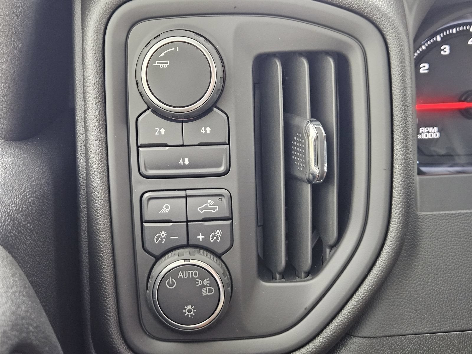 2025 Chevrolet Silverado 2500 HD Custom