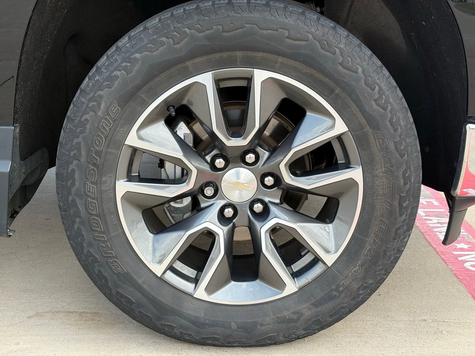 2023 Chevrolet Silverado 1500 LT (2FL)