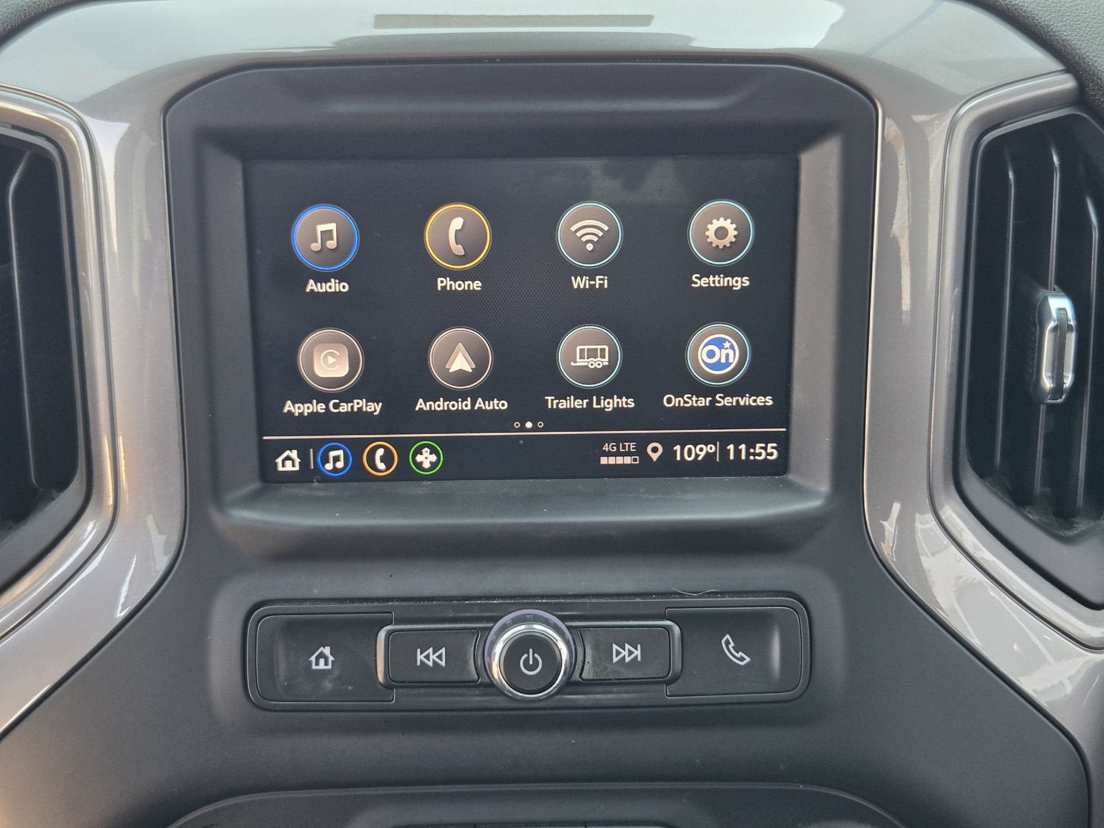 2024 Chevrolet Silverado 1500 Custom Trail Boss
