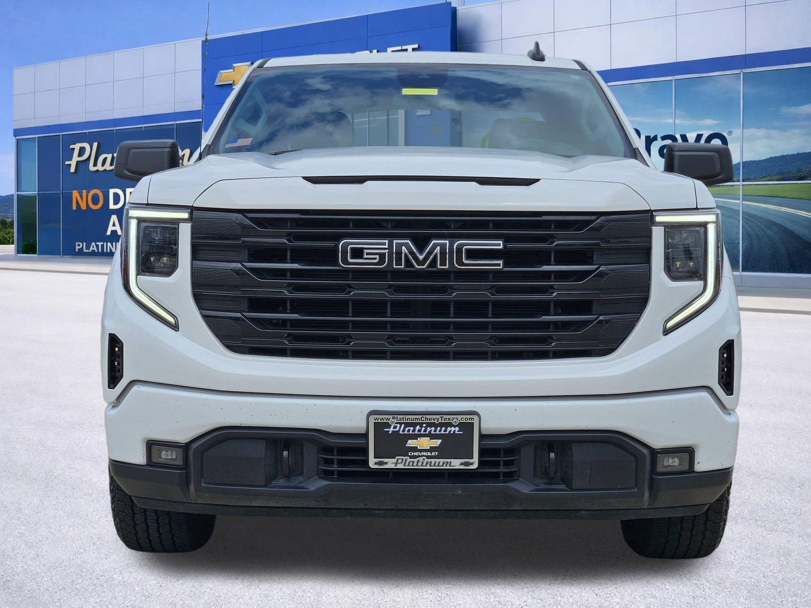 2023 GMC Sierra 1500 Elevation