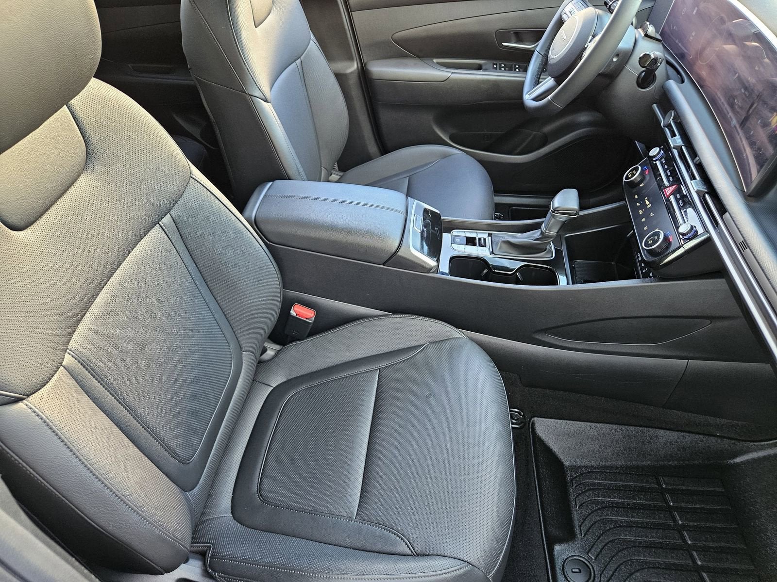 2025 Hyundai Tucson SEL Convenience - Photo 18