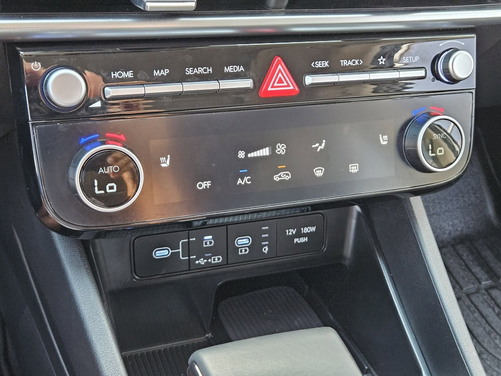 2025 Hyundai Tucson SEL Convenience - Photo 22
