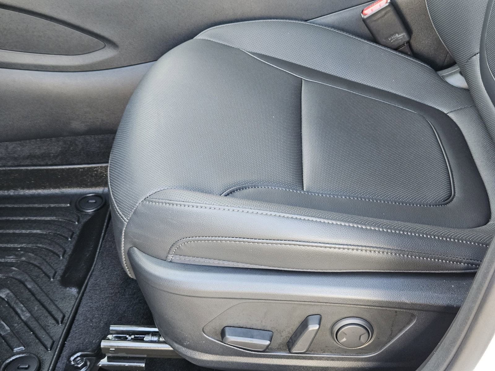 2025 Hyundai Tucson SEL Convenience - Photo 30