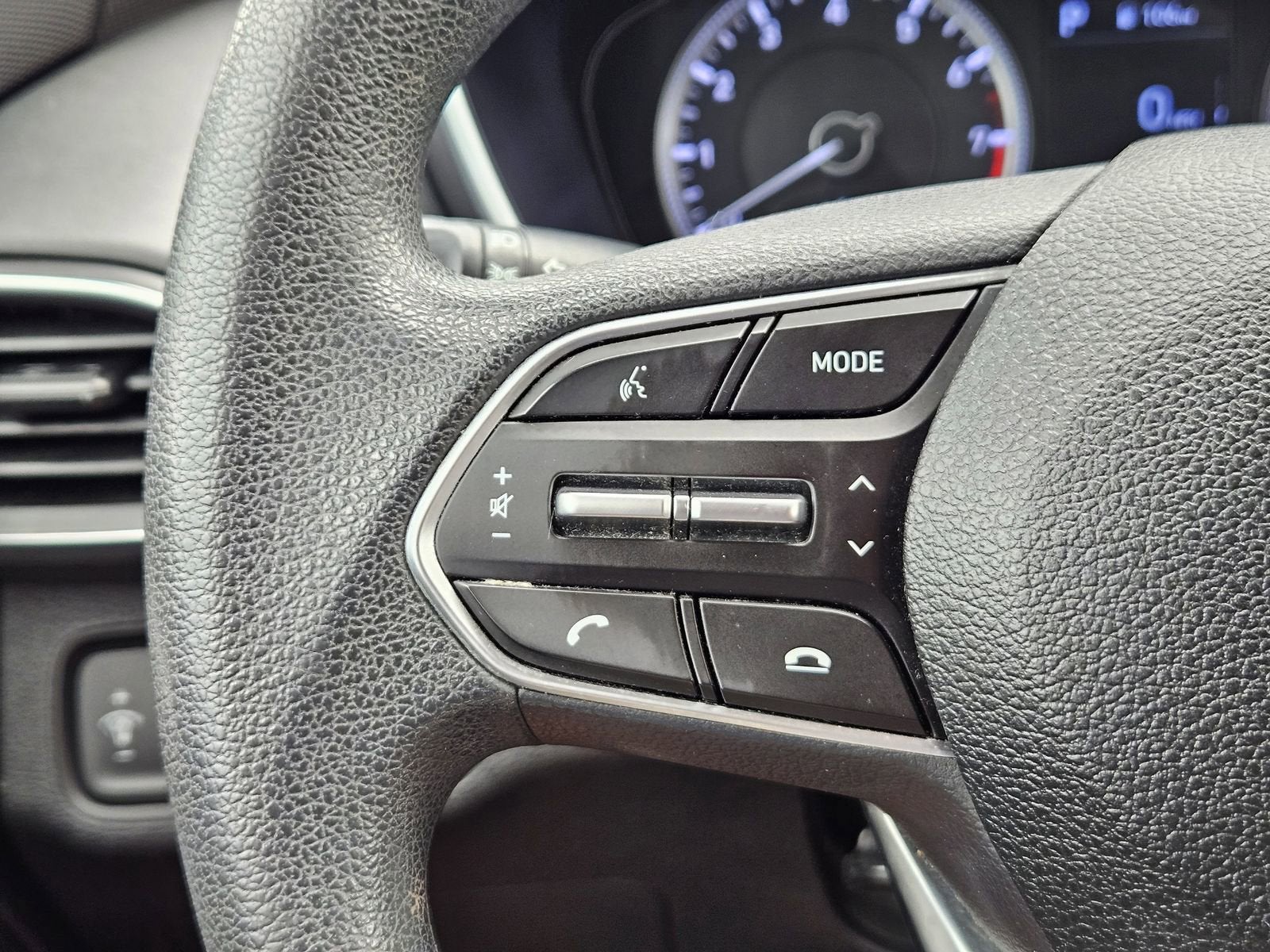 2019 Hyundai Santa Fe SE - Photo 23