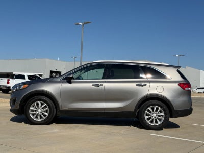 2018 Kia Sorento 2.4L LX