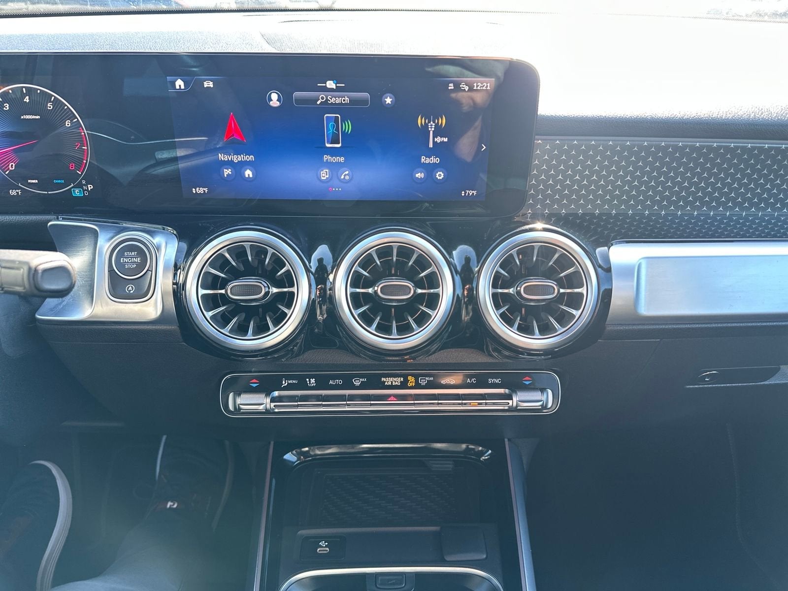 2025 Mercedes-Benz GLB 250 4MATIC®