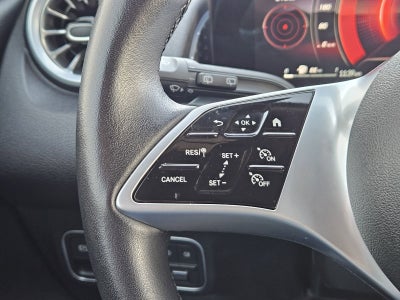 2025 Mercedes-Benz GLB 250 4MATIC®