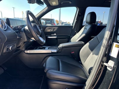 2025 Mercedes-Benz GLB 250 4MATIC®