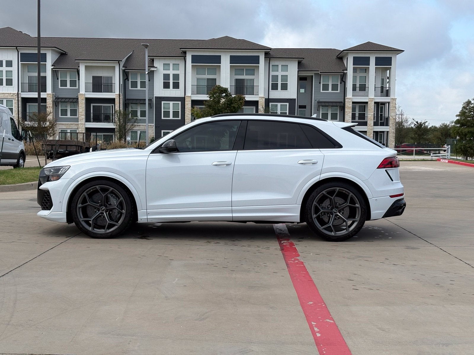 2025 Audi RS Q8 quattro Tiptronic