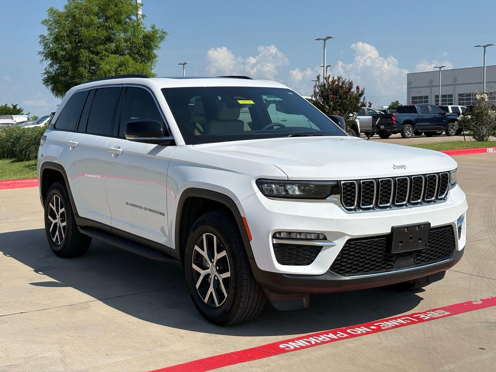 2025 Jeep Grand Cherokee Limited's photo