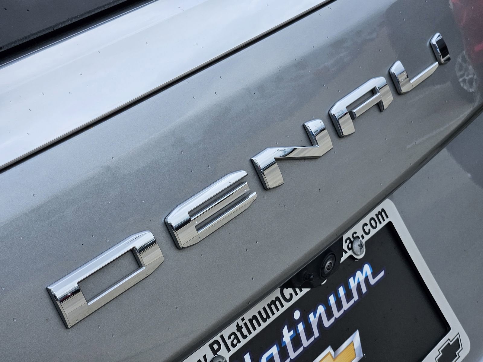 2025 GMC Yukon Denali