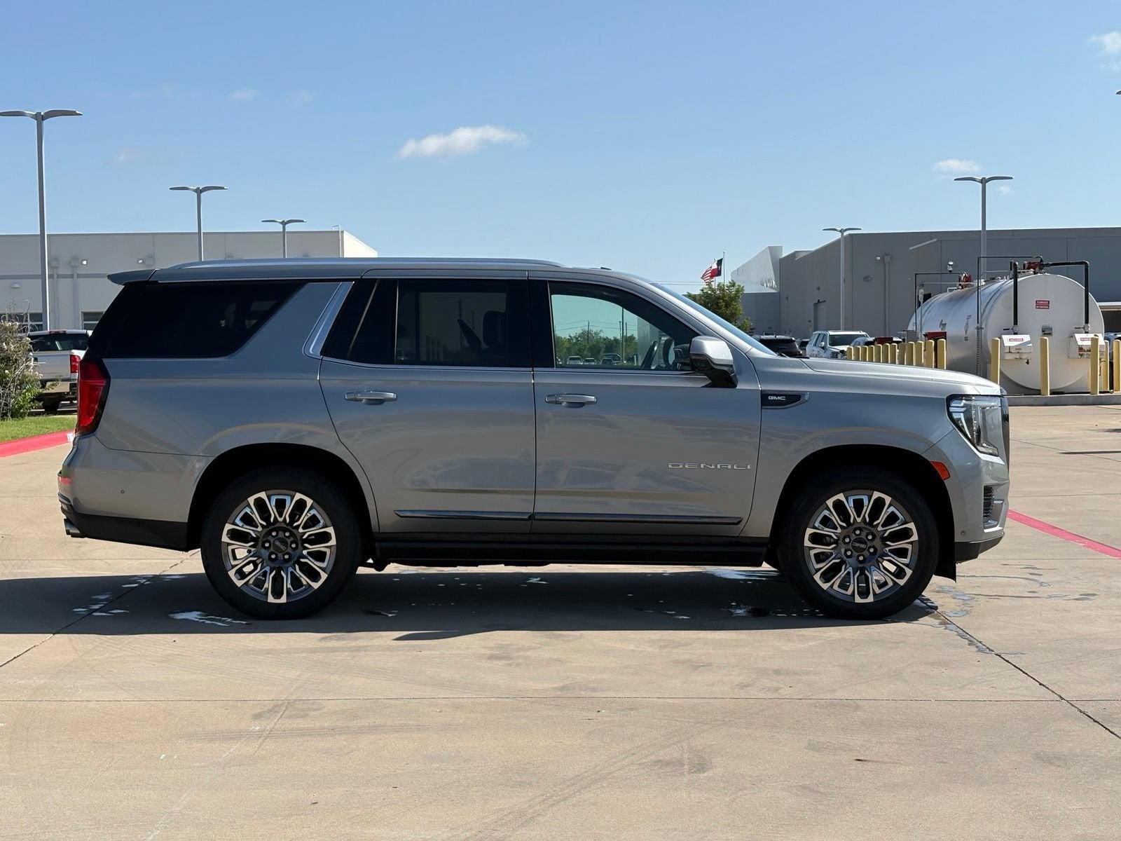 2024 GMC Yukon Denali Ultimate