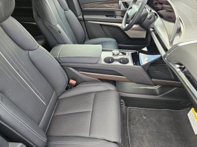 2027 Cadillac VISTIQ Luxury