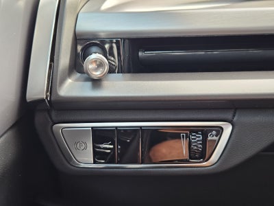 2027 Cadillac VISTIQ Luxury