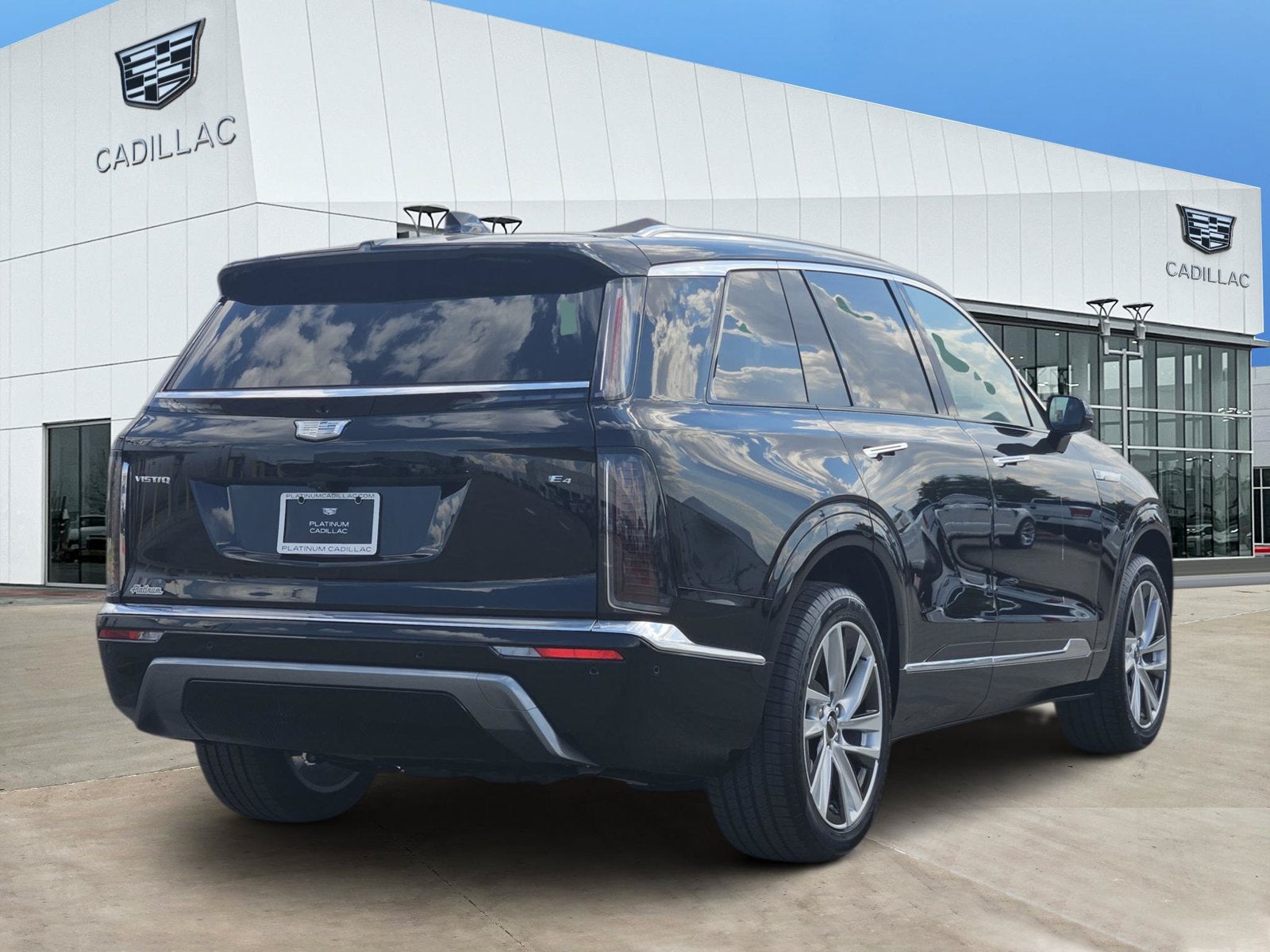 2027 Cadillac VISTIQ Luxury