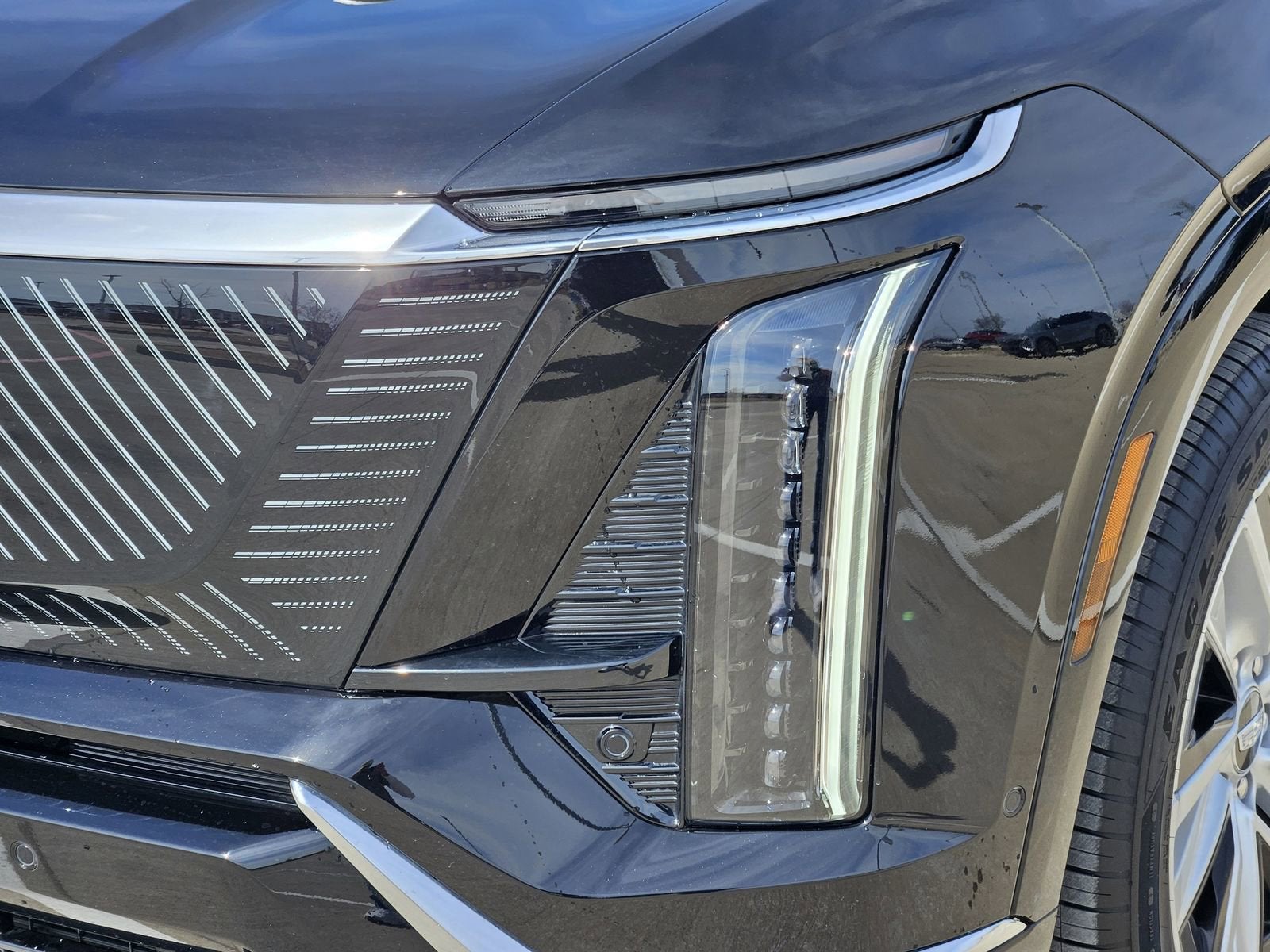 2026 Cadillac VISTIQ Luxury