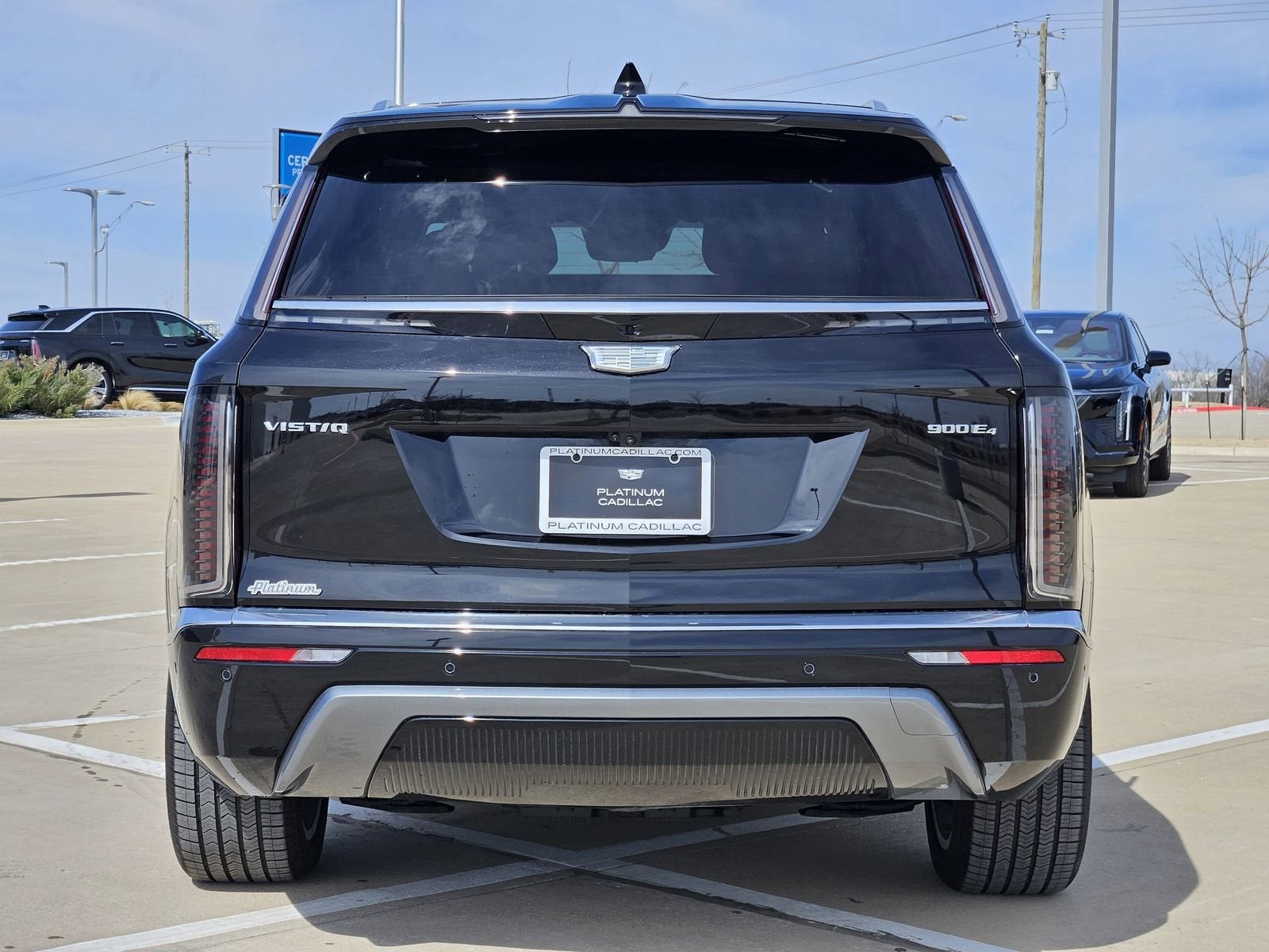 2026 Cadillac VISTIQ Luxury