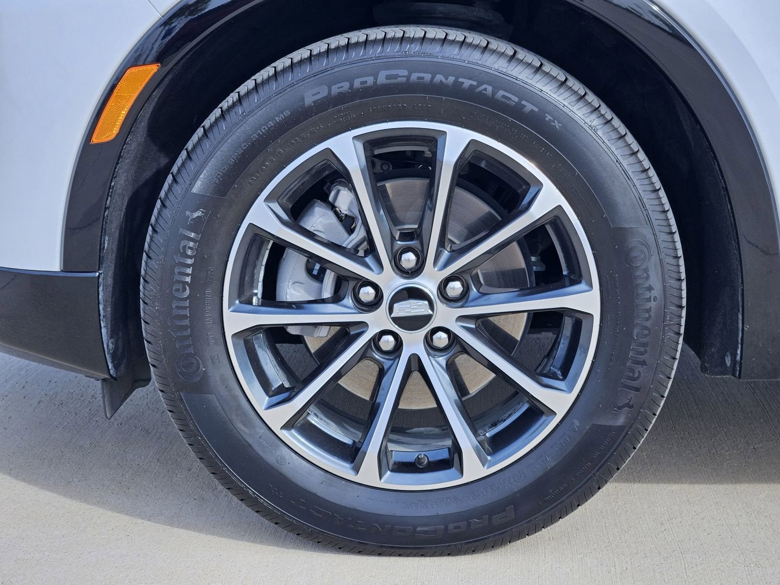 2025 Cadillac XT4 Sport