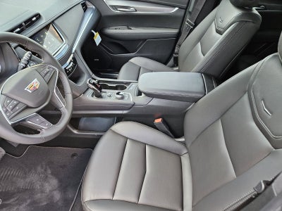 2026 Cadillac XT5 Luxury