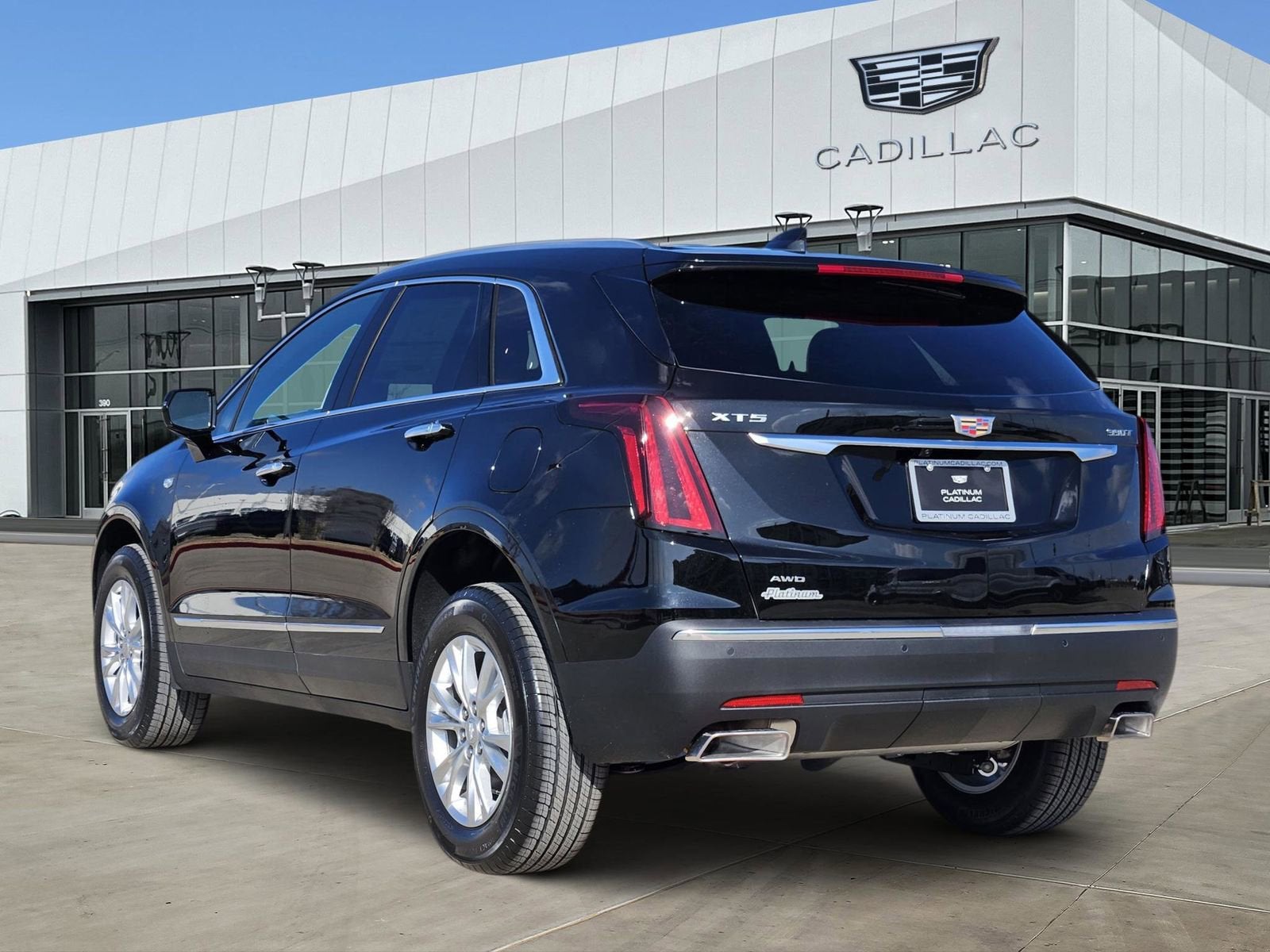 2026 Cadillac XT5 Luxury