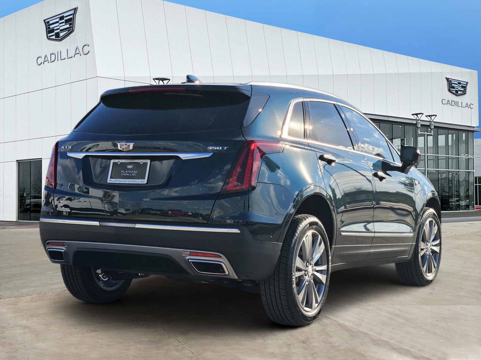 2026 Cadillac XT5 Premium Luxury
