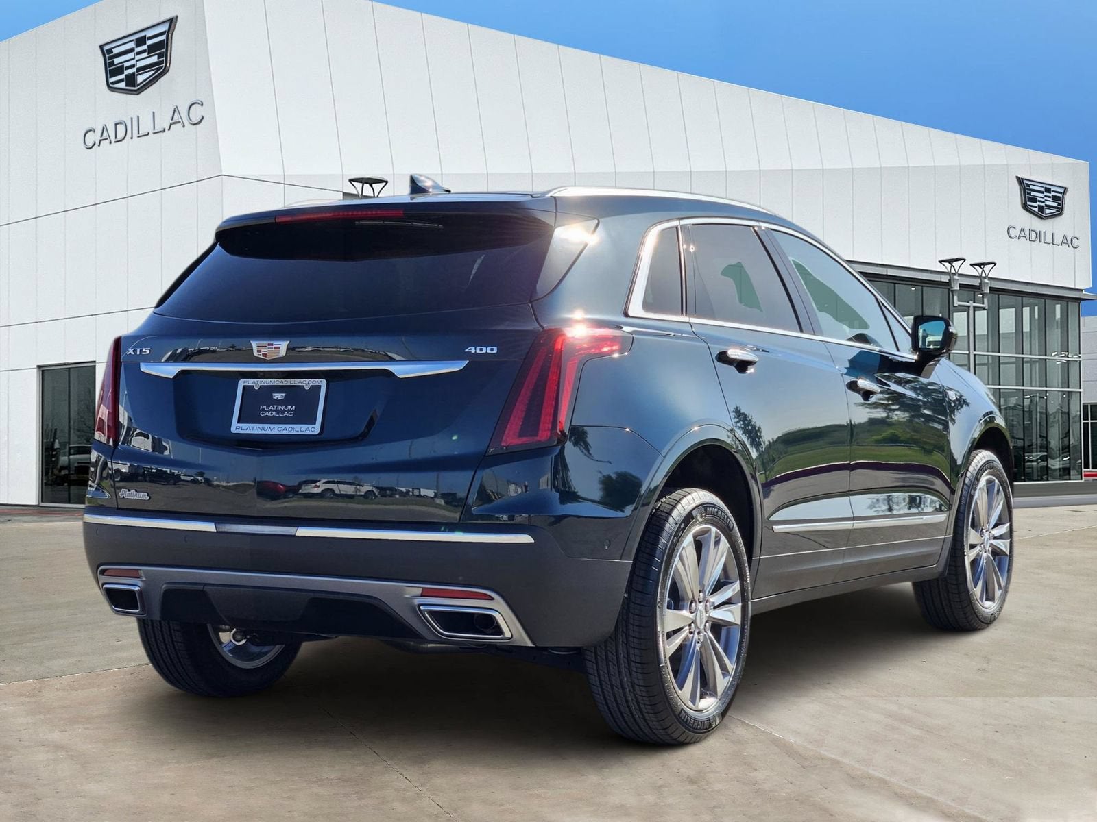 2026 Cadillac XT5 Premium Luxury