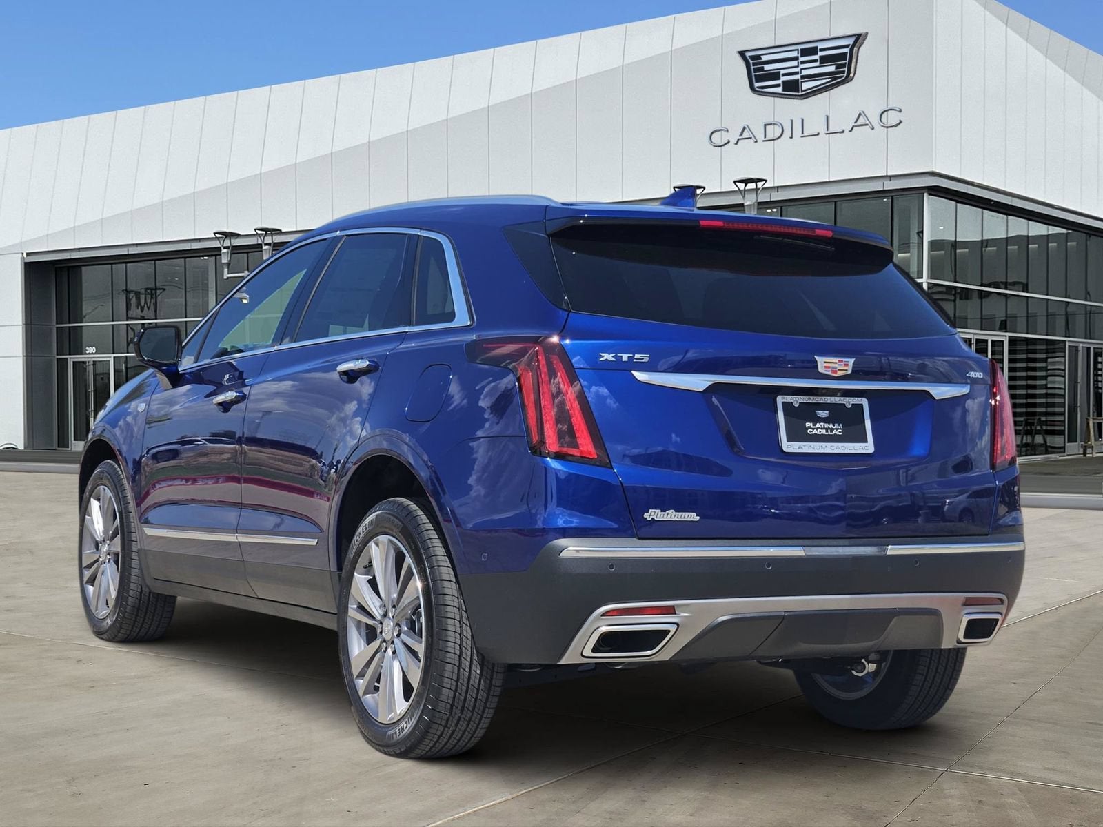 2026 Cadillac XT5 Premium Luxury
