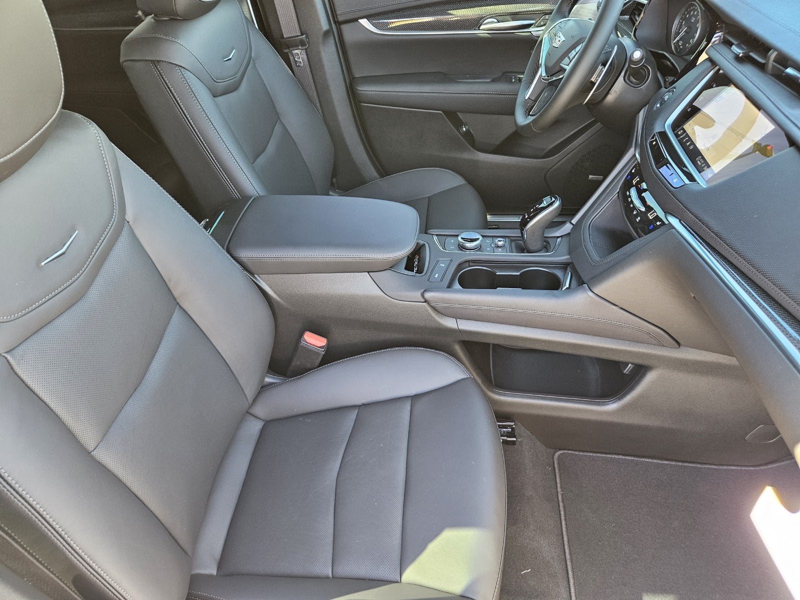 2026 Cadillac XT5 Sport