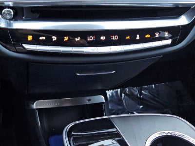 2024 Cadillac LYRIQ Luxury 3