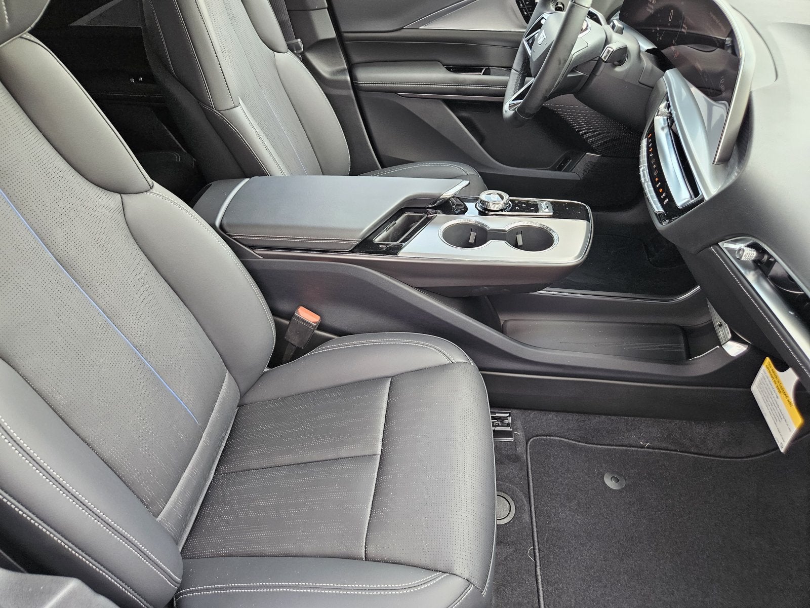 2027 Cadillac LYRIQ Sport