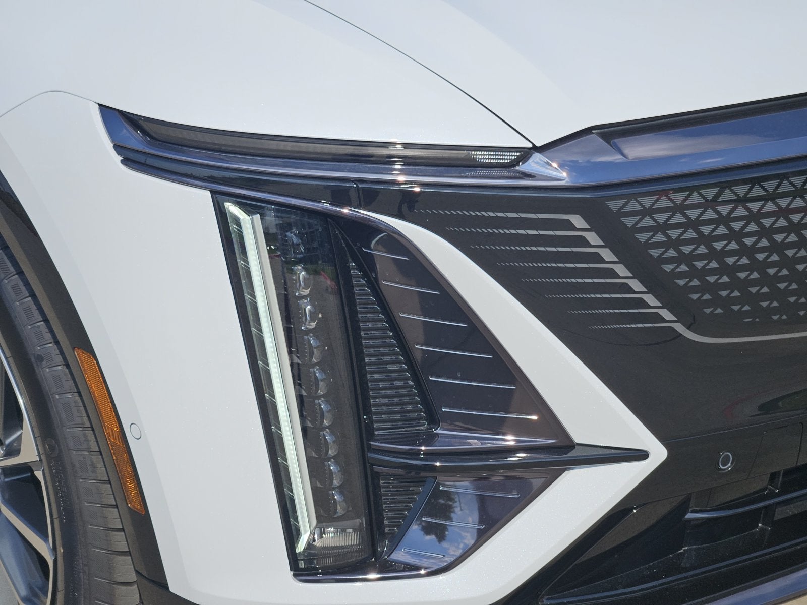 2027 Cadillac LYRIQ Sport