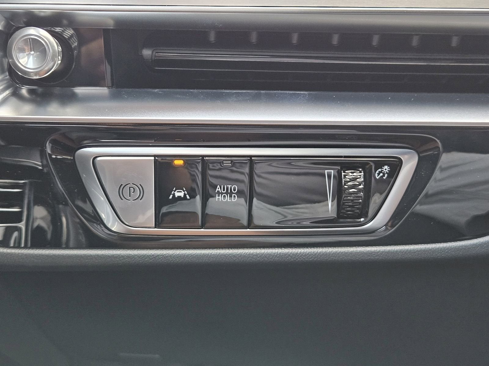 2026 Cadillac LYRIQ Premium Sport