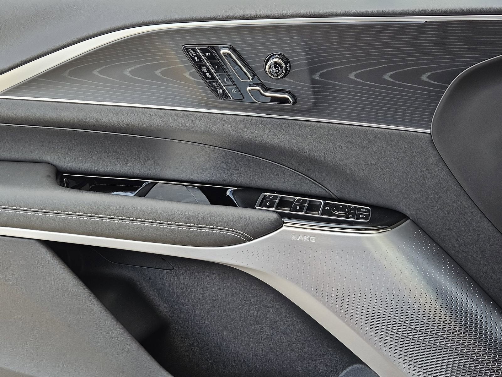 2026 Cadillac LYRIQ Premium Sport