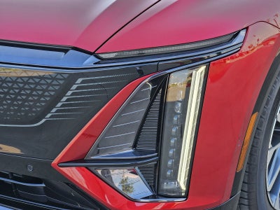 2025 Cadillac LYRIQ Sport 2