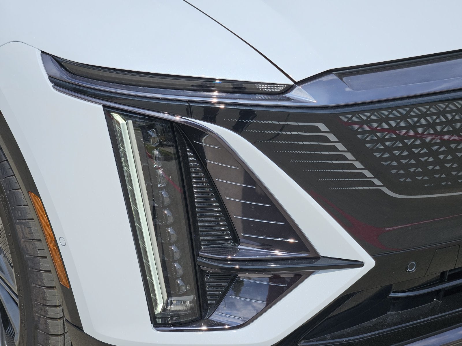2027 Cadillac LYRIQ Signature Sport