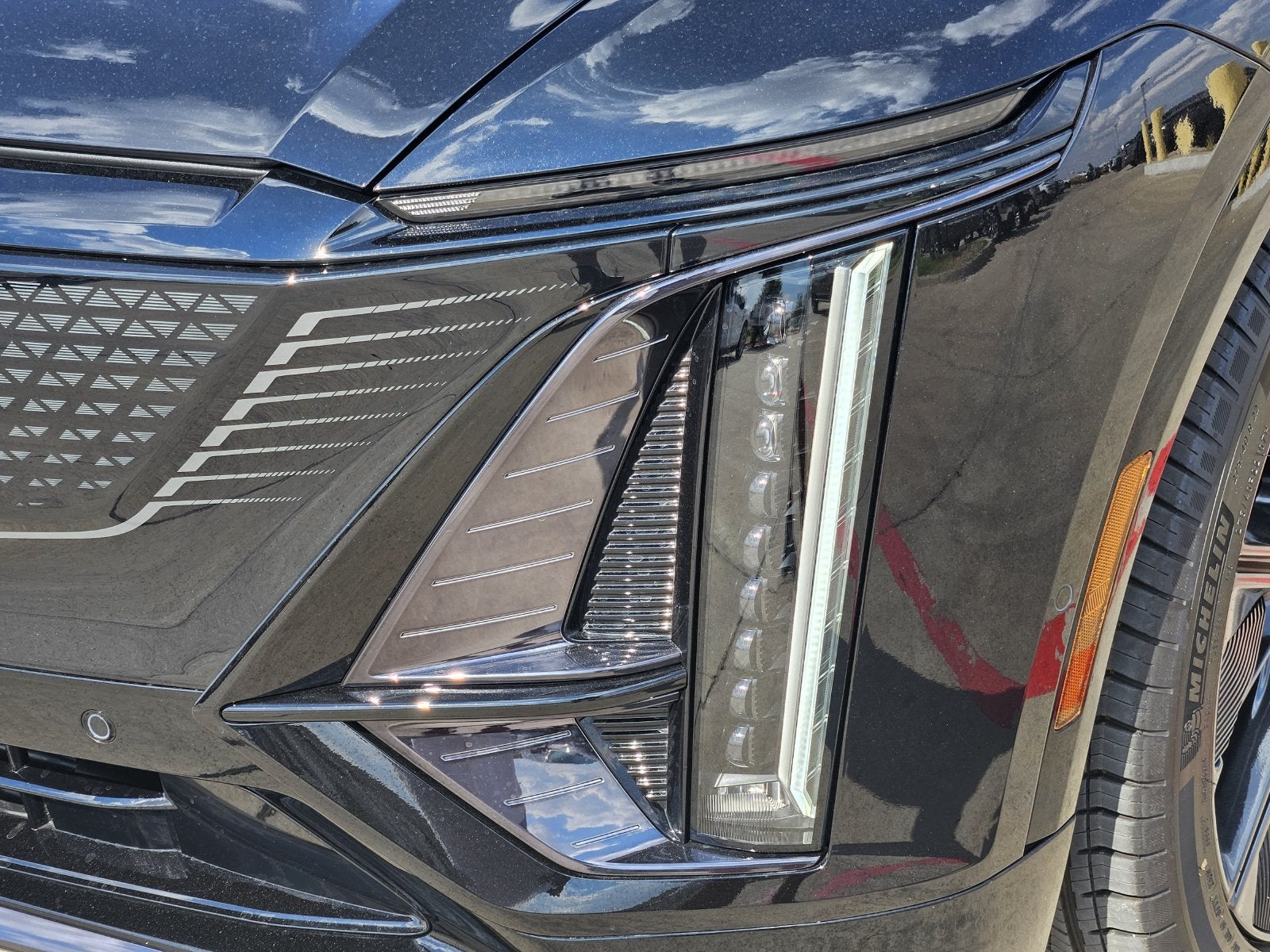 2027 Cadillac LYRIQ Signature Sport