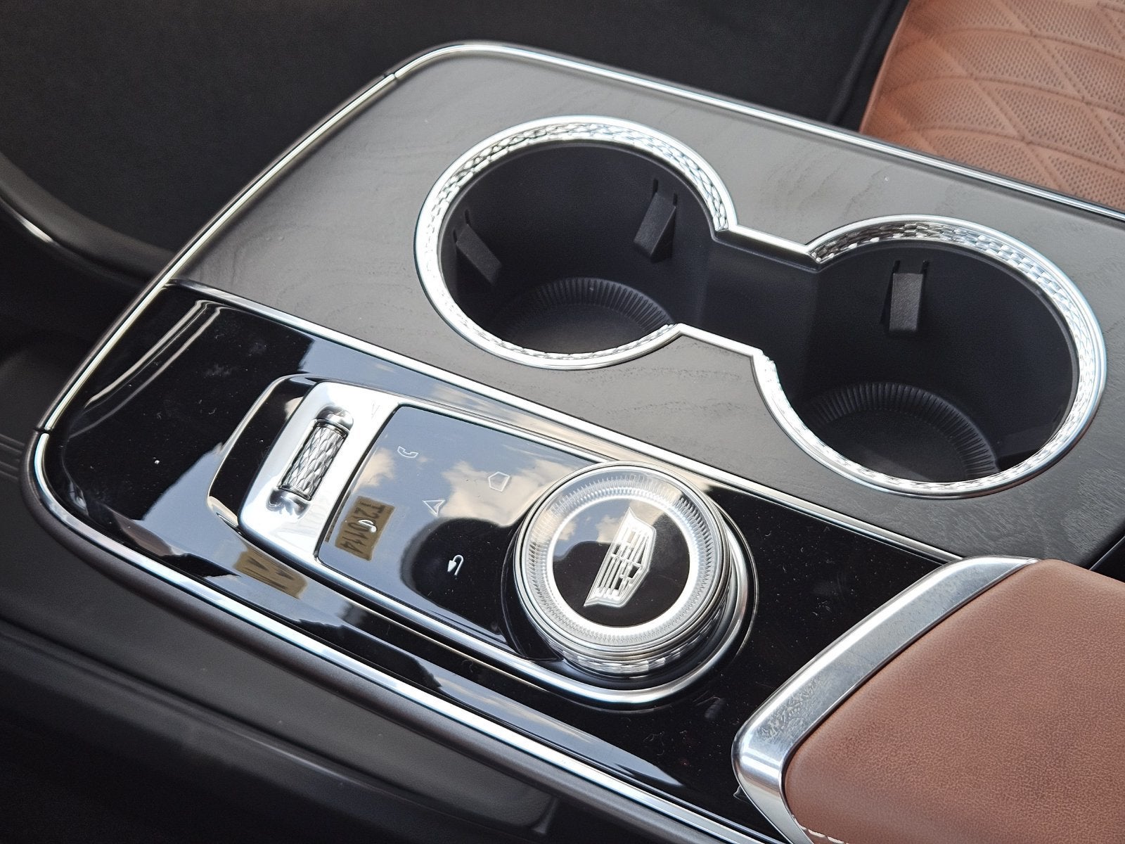 2027 Cadillac LYRIQ Signature Sport