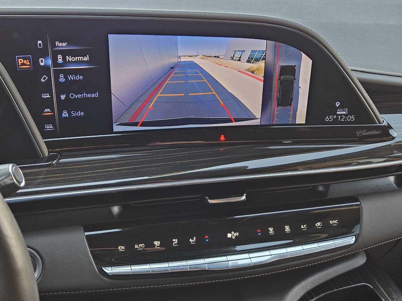 2024 Cadillac Escalade Sport