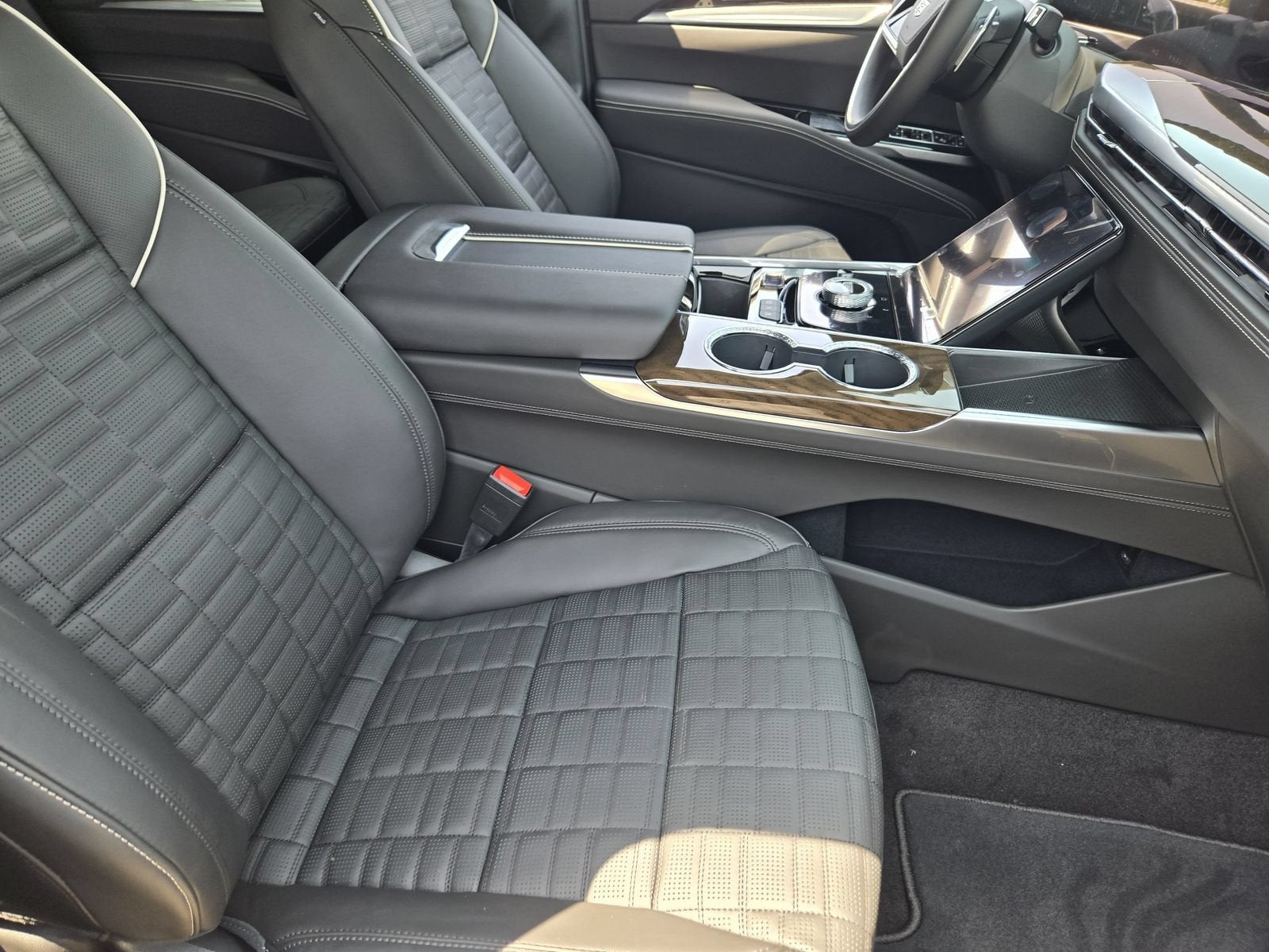 2026 Cadillac Escalade Platinum Luxury