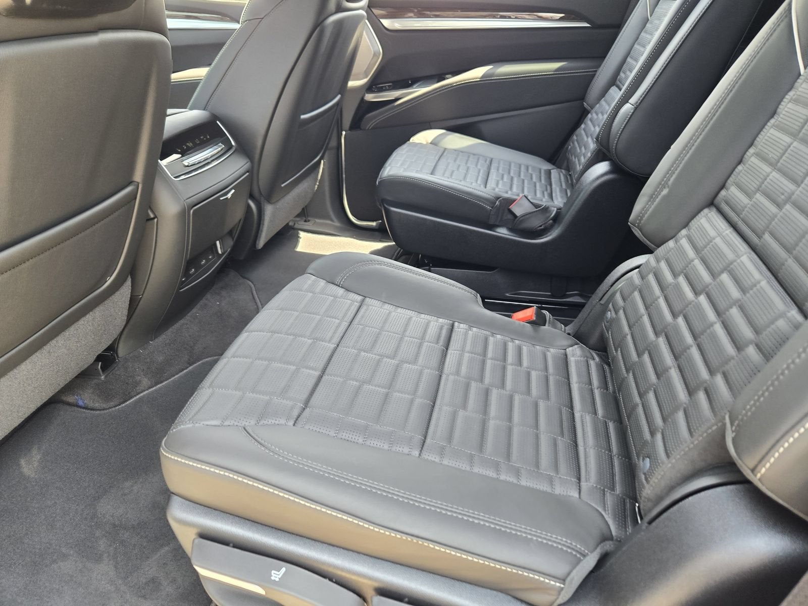 2026 Cadillac Escalade Platinum Luxury
