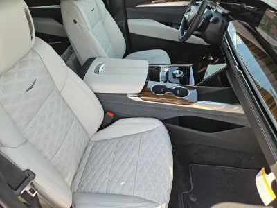 2027 Cadillac Escalade Platinum Sport