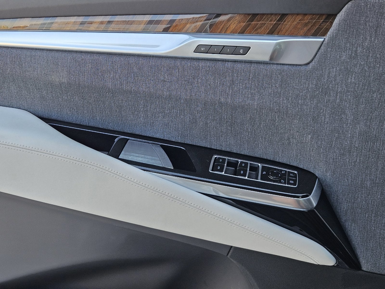 2027 Cadillac Escalade ESV Platinum Sport