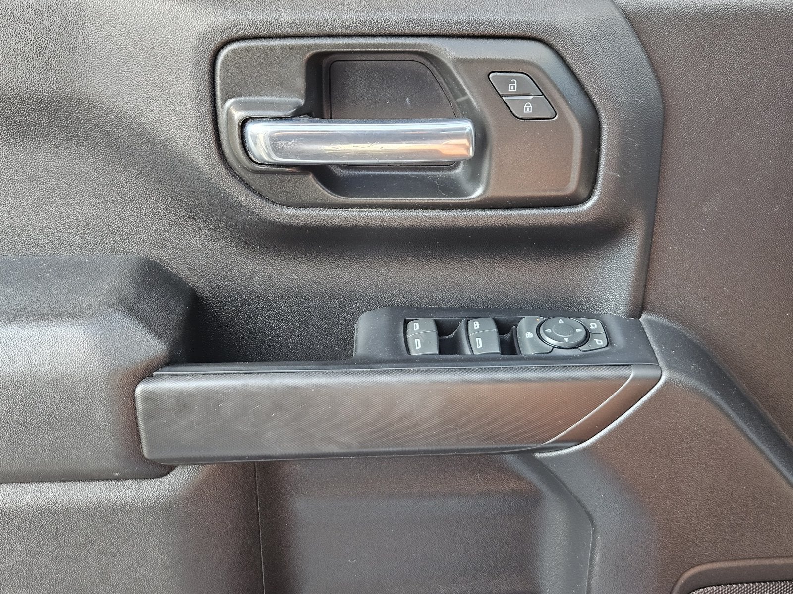 2023 Chevrolet Silverado 1500 Custom - Photo 25