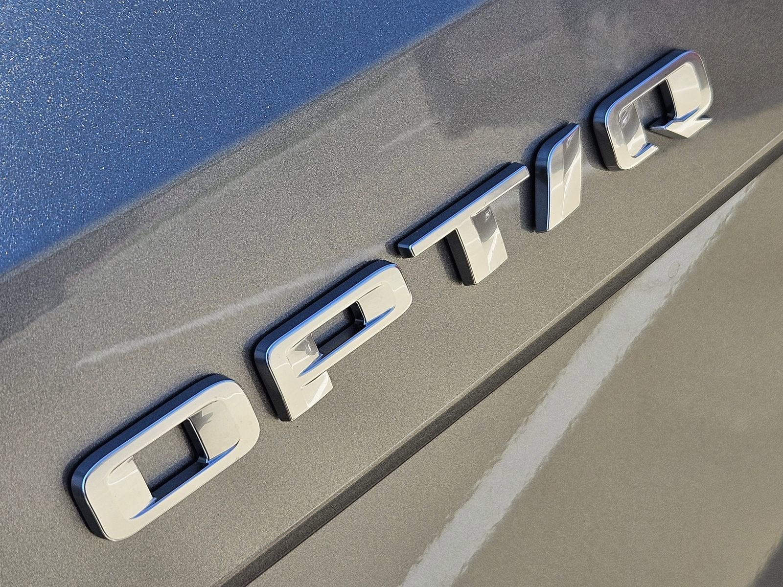 2025 Cadillac OPTIQ Luxury 1