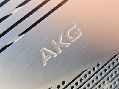 2025 Cadillac OPTIQ Luxury 1