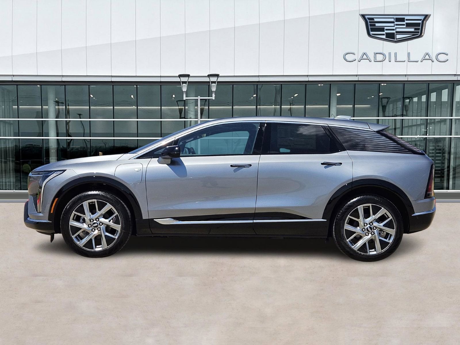 2025 Cadillac OPTIQ Luxury 1